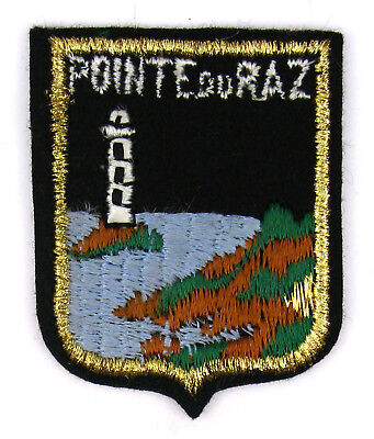 ♦ LARZAC Ecusson brodé ♦ patch/crest embroidered