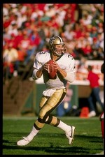 Quarterback Bobby Hebert New Orleans Saints prepares to pass the ball Old Photo
