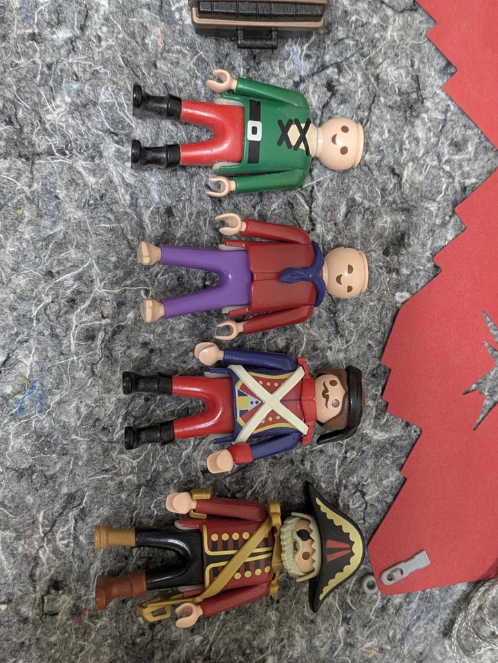 PLAYMOBIL Set - Pirate Adventure Set Ship Boat Soldiers Cannon Treasure #3619 - Image 2 of 4