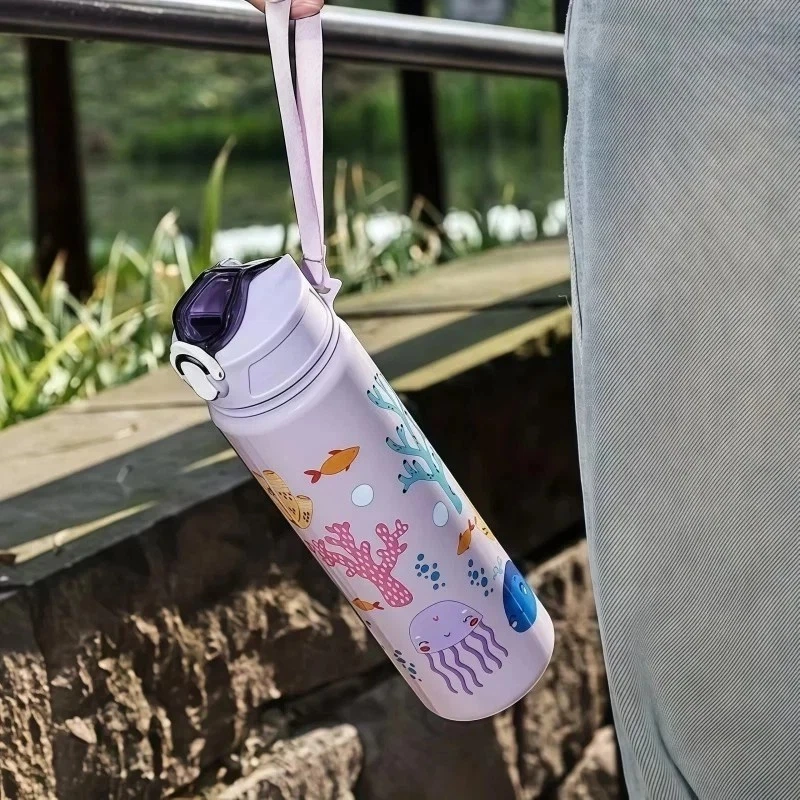 Botella de agua de dinosaurio para niños 750 ml con pajita, taza para sorber a prueba de fugas y correa de transporte Foto 3 de 4