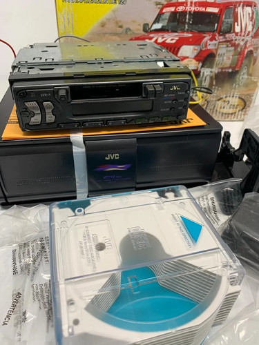 JVC CH-PK11 CD-Changer System/Cassette Receiver KS-FX11 CD Changer CH-X11 - Picture 2 of 10
