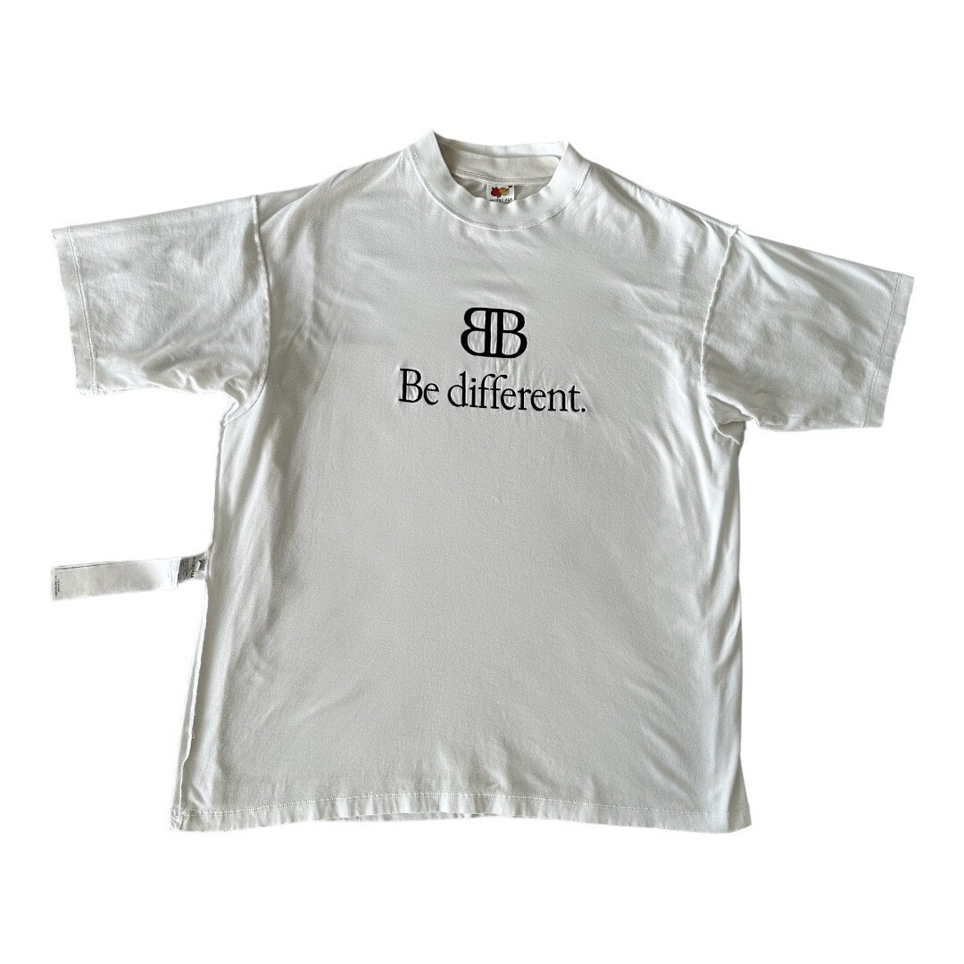BALENCIAGA - BALENCIAGA bb Tシャツ 0400022070127_BLACK?wid=600&