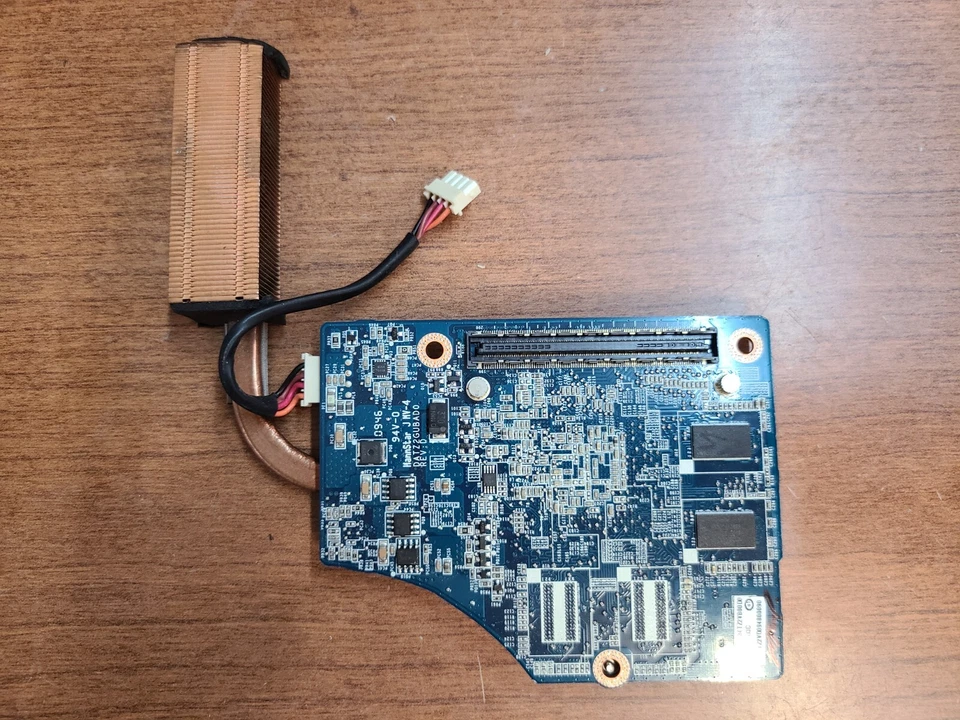 OEM! TOSHIBA P500 SATELLITE NVIDIA GEFORCE 310M 512MB GPU VIDEO CARD DATZ2GUBAD0 - Image 2 of 2