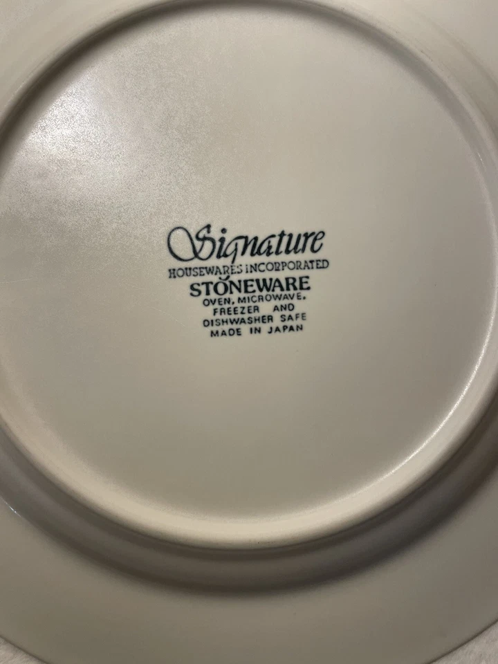 Plato de gres azul y gris moteado incorporado para artículos para el hogar Signature Foto 4 de 4