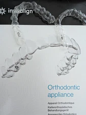 INVISALIGN Teeth Aligners Clear Braces Retainers Arts & Craft Used One Set