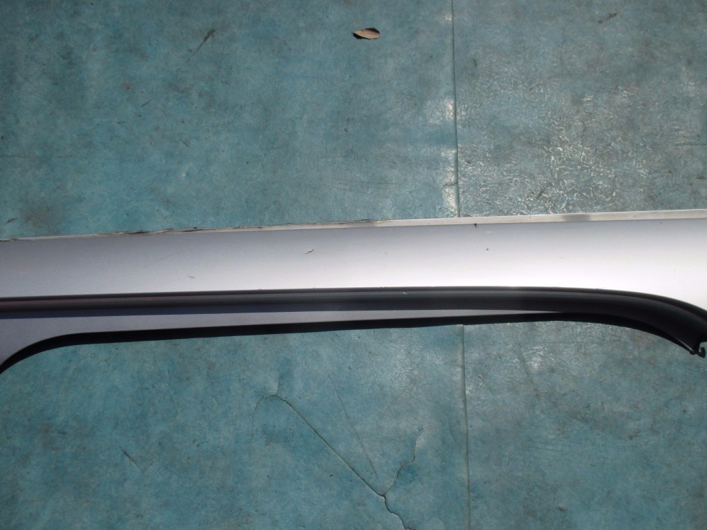 Bentley Continental GT GTC right side rocker panel side skirt 