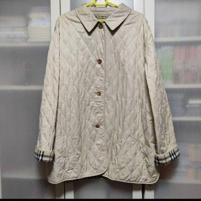 Burberry Women US Size XL Beige Quilted Jacket with Round Collar