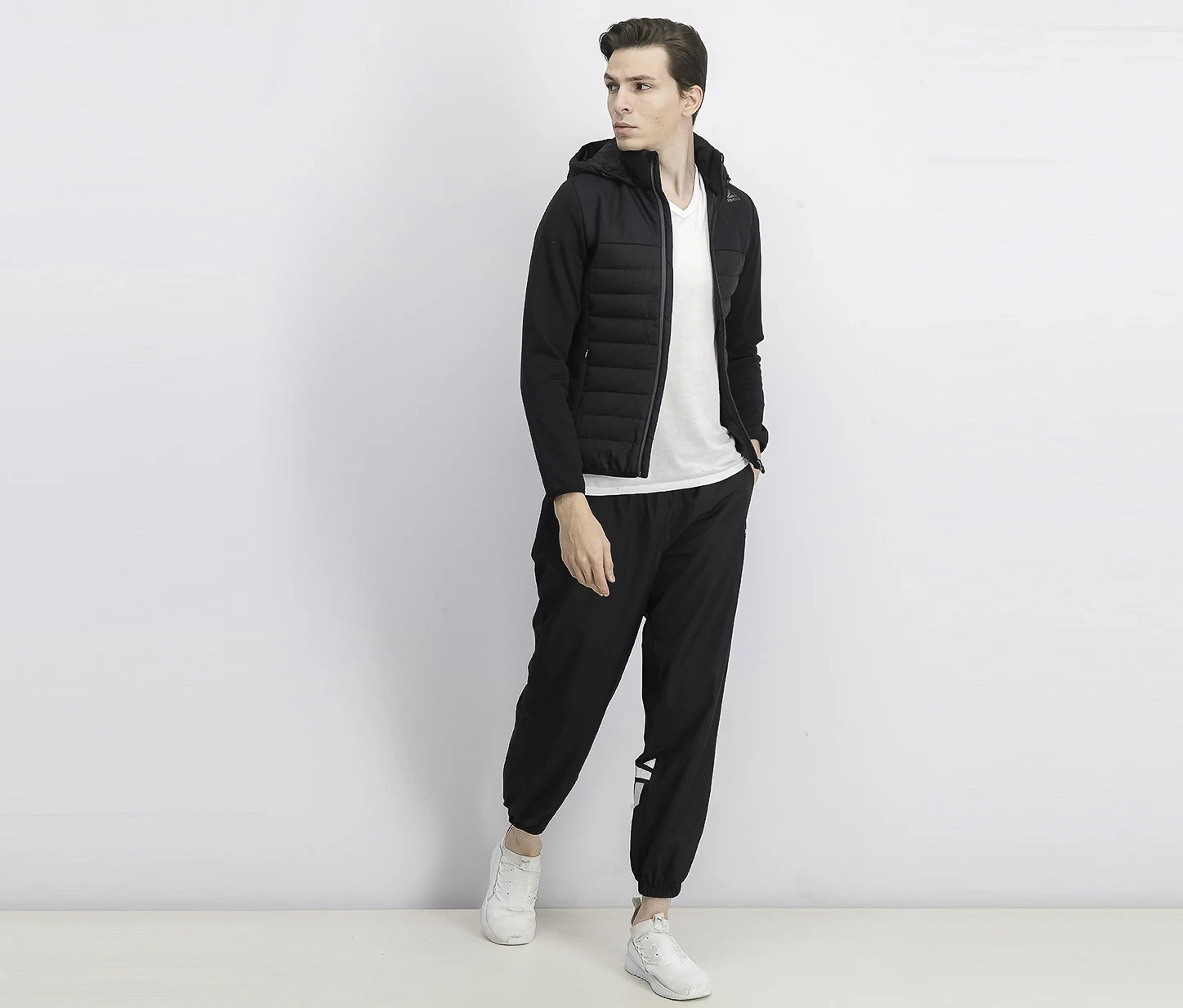 Reebok Men's Quilted Hybrid Hoodies Jacket, Black Size Small