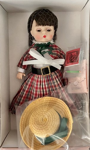 Brand New In Box Madame Alexander Doll- GiGi 47730 - Picture 6 of 12