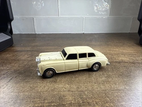 Tux MR-46 Enemy Robot Limo Gobots 1984 Tonka Action Figure