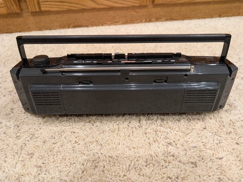 Vintage Rare SANYO 80s MS450 AM FM Stereo Radio Cassette Recorder Boombox - Picture 3 of 13