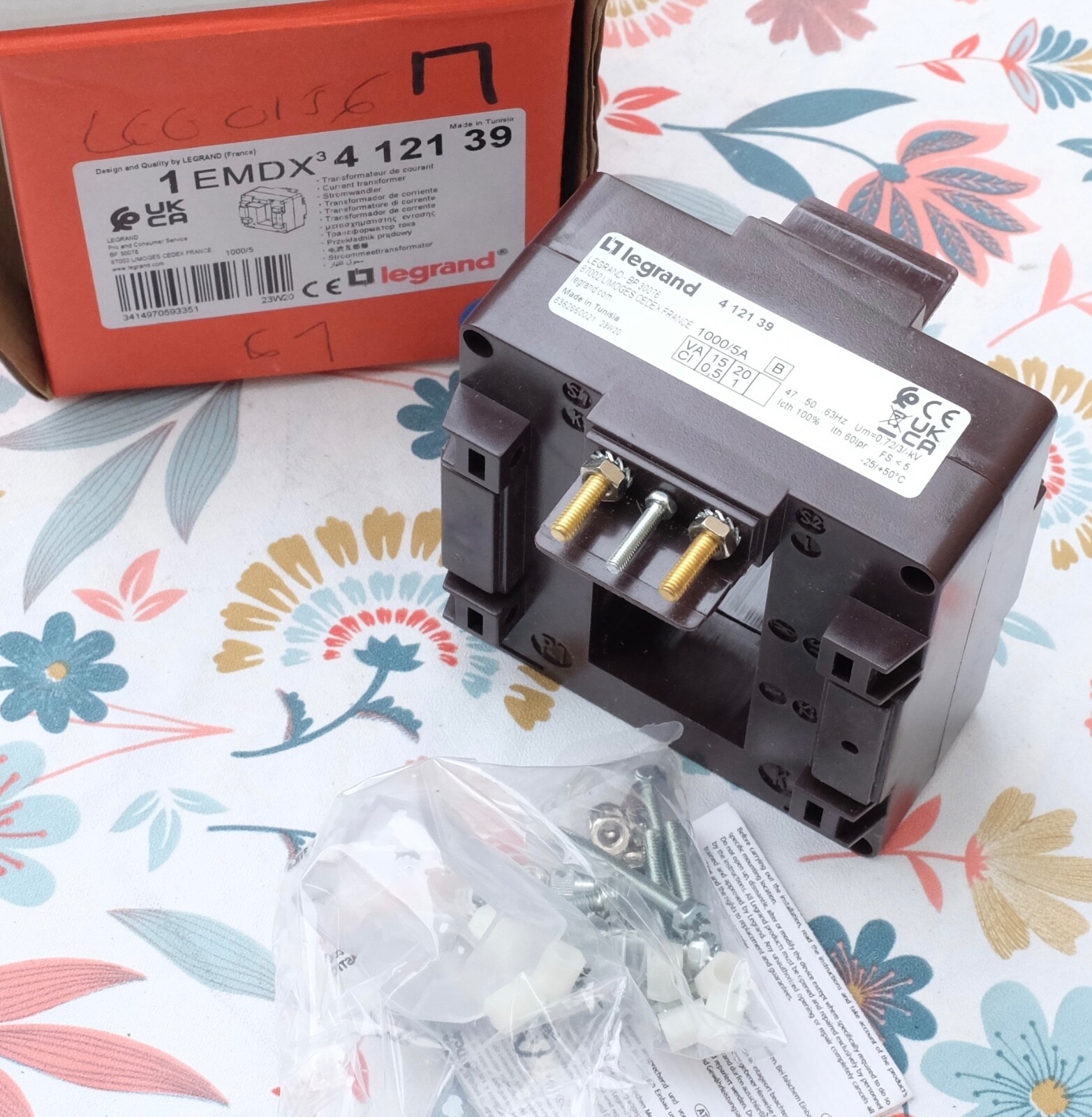 Transformateur de courant Legrand 412139 pour barre 65x32mm rapport 1000/5 - 3