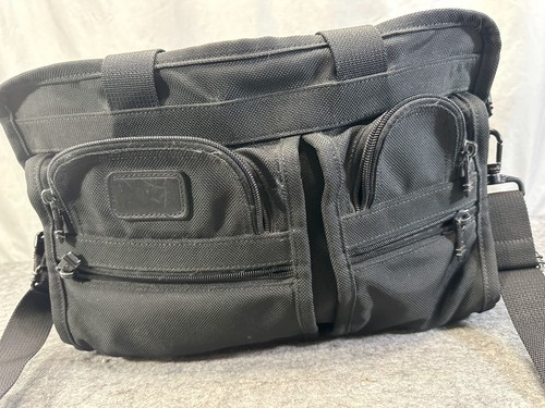 TUMI Alpha erweiterbare ballistische Nylon-Aktentasche Kuriertasche Laptoptasche 204D3 - Bild 2 von 15