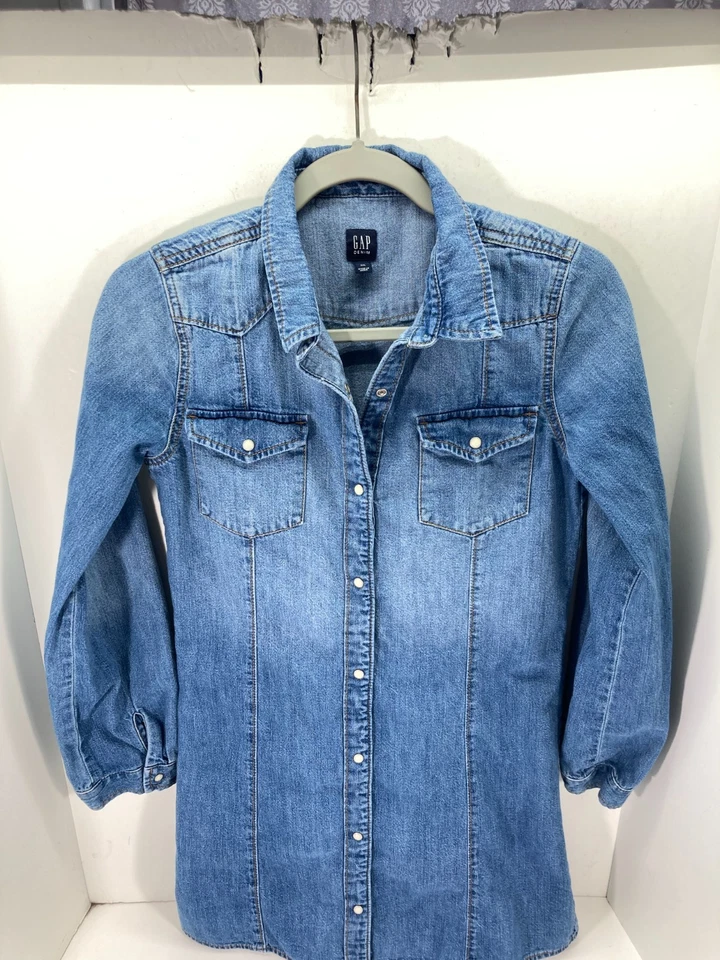 Camisa de vestir Gap Denim para niñas 2XL azul con botones bolsillos delanteros manga larga clásica Foto 4 de 4