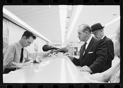 Jenkins Supermarket Image of 63-1643 from titled owners - LOOK Publix Job