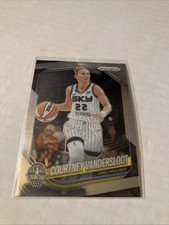 2025 Prizm WNBA Basketball #124 Courtney Vandersloot Chicago Sky