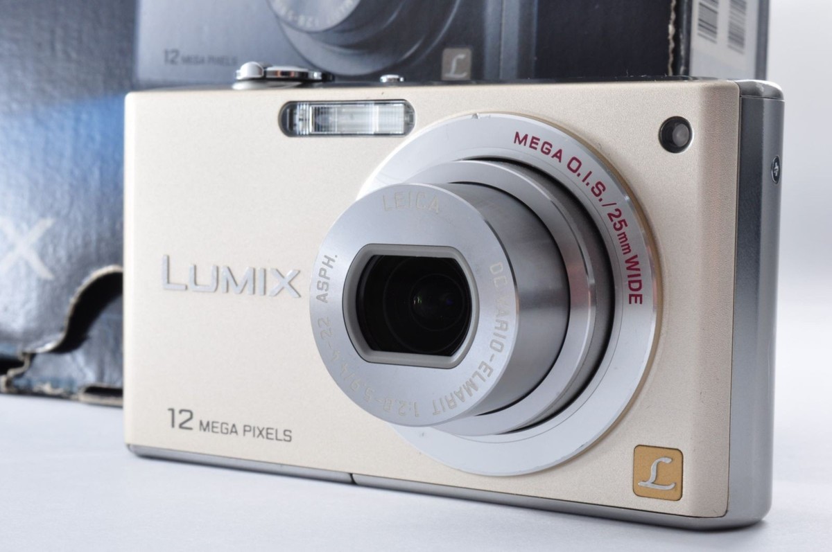 Panasonic LUMIX DMC-FX40 Digital Camera Gold Compact Model Tested Panasonic LUMIX DMC-FX40 Digital Camera Gold Compact Model Tested