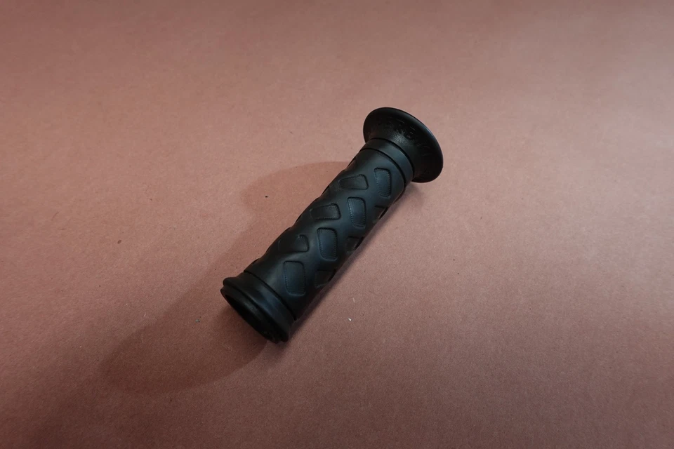 2003-2009 Honda Interceptor 800 VFR800 LEFT SIDE HAND GRIP - Image 2 of 4