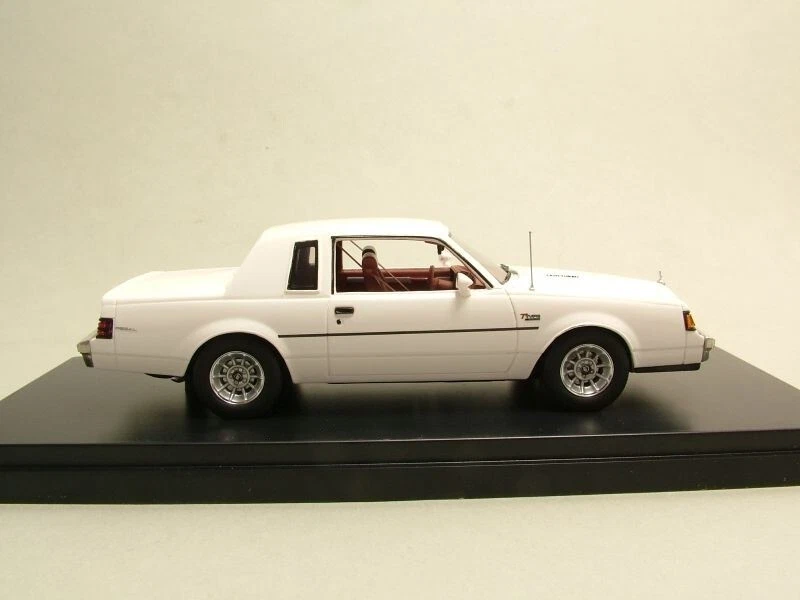 BUICK Regal T Type - 1986 - 1:43 Auto World - Immagine 3 di 4
