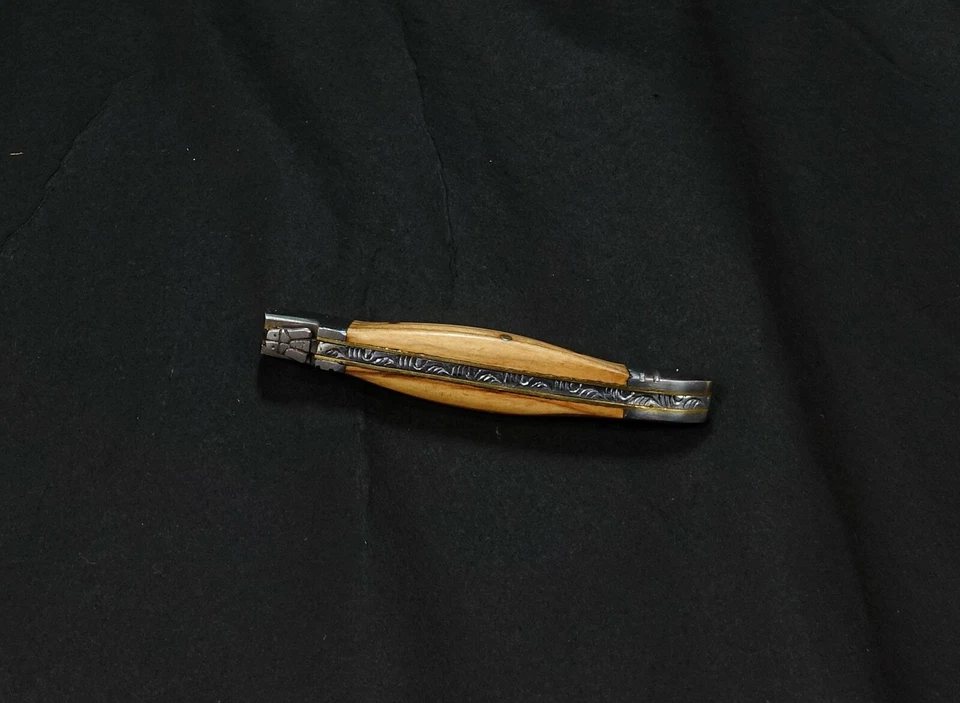 Navaja de bolsillo Laguiole Foto 2 de 4