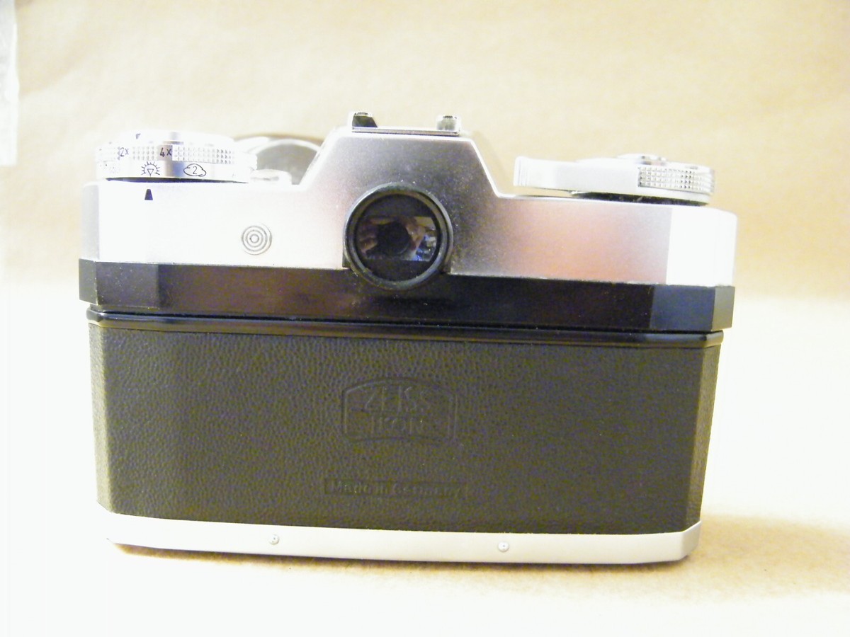 ZEISS IKON CONTAFLEX SYNCRO COMPUR OBJECTIF TESSAR 2,5/50 MM MATIC COMPLET