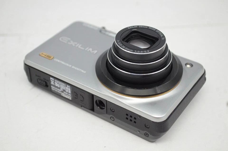 [Mint] CASIO EXILIM EX-ZR10 12.1MP Compact Digital Camera Silver #251001a - Image 4 of 4