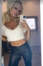 Vintage Y2K 90s Cream Fuzzy Sexy Crop Top Sweater Shirt 2000s Clubwear Cropped M