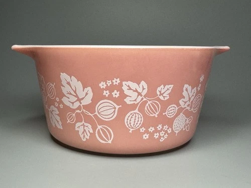 Vintage PYREX Pink Gooseberry 473 - 1 QT Casserole Baking Dish NO LID