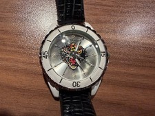ED HARDY Damen Armbanduhr m. weißem Lederarmband Neue Batterie 