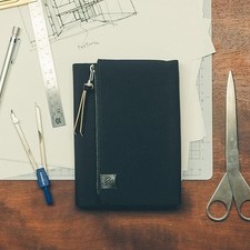 NEW Hobonichi Techo Cousin A5 Planner Cover Tragen Black Specifications Japan