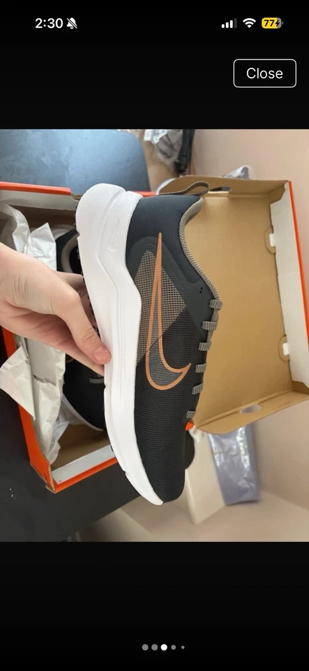 Nike Men's Black/Grey Low Top Lace-Up Trainers Orange Swoosh UK 6.5 EU 40.5 - Image 3 of 4