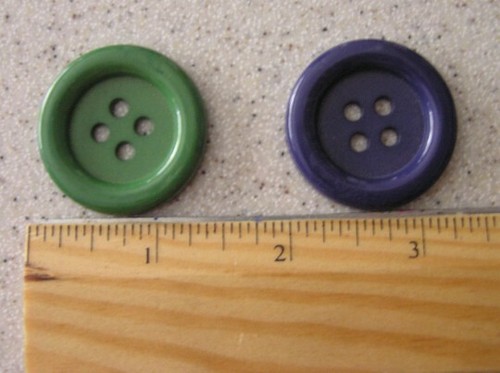 8 Plastic Buttons - 1-3/8" - 35mm - 4 Holes - Multi Colors Blumenthal Lansing CO - Picture 3 of 4