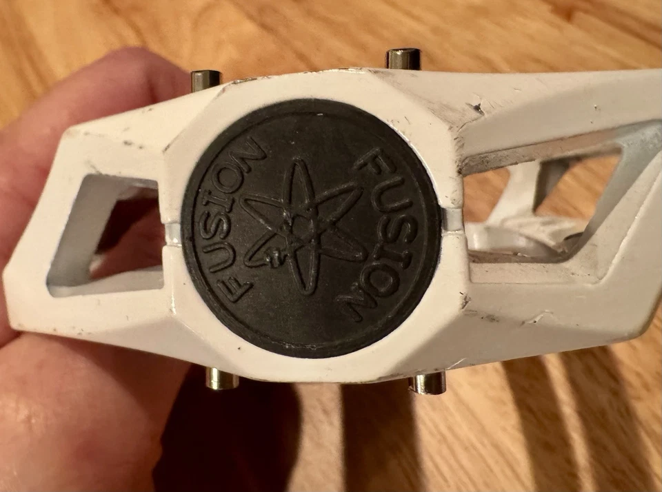 Pedales Haro Fusion 9/16" blancos Foto 4 de 4