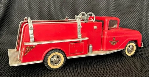 Vtg 1950s 1960s Tonka No 5 Fire Truck Pumper Red Missing Accs Mound Minn MN