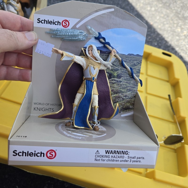 Schleich 70118 Griffin Knight Magician Toy Figurine  - NIB
