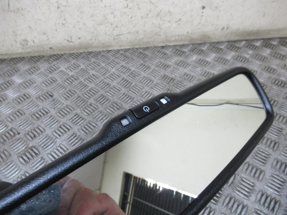 Espejo retrovisor Nissan Micra Ig-T Xtronic K14 2019 1,0 gasolina MK5 REF12136 Foto 2 de 4