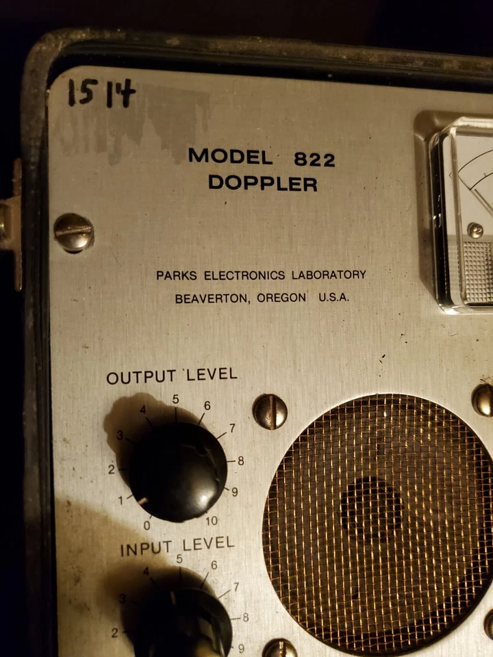 Doppler Parks Electronics Lab Modelo 822 con Estuche de Sonda y Accesorios Foto 3 de 4
