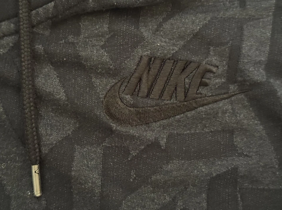 Chaqueta corta con capucha y cremallera completa Nike de colección para mujer 3XL Foto 3 de 4