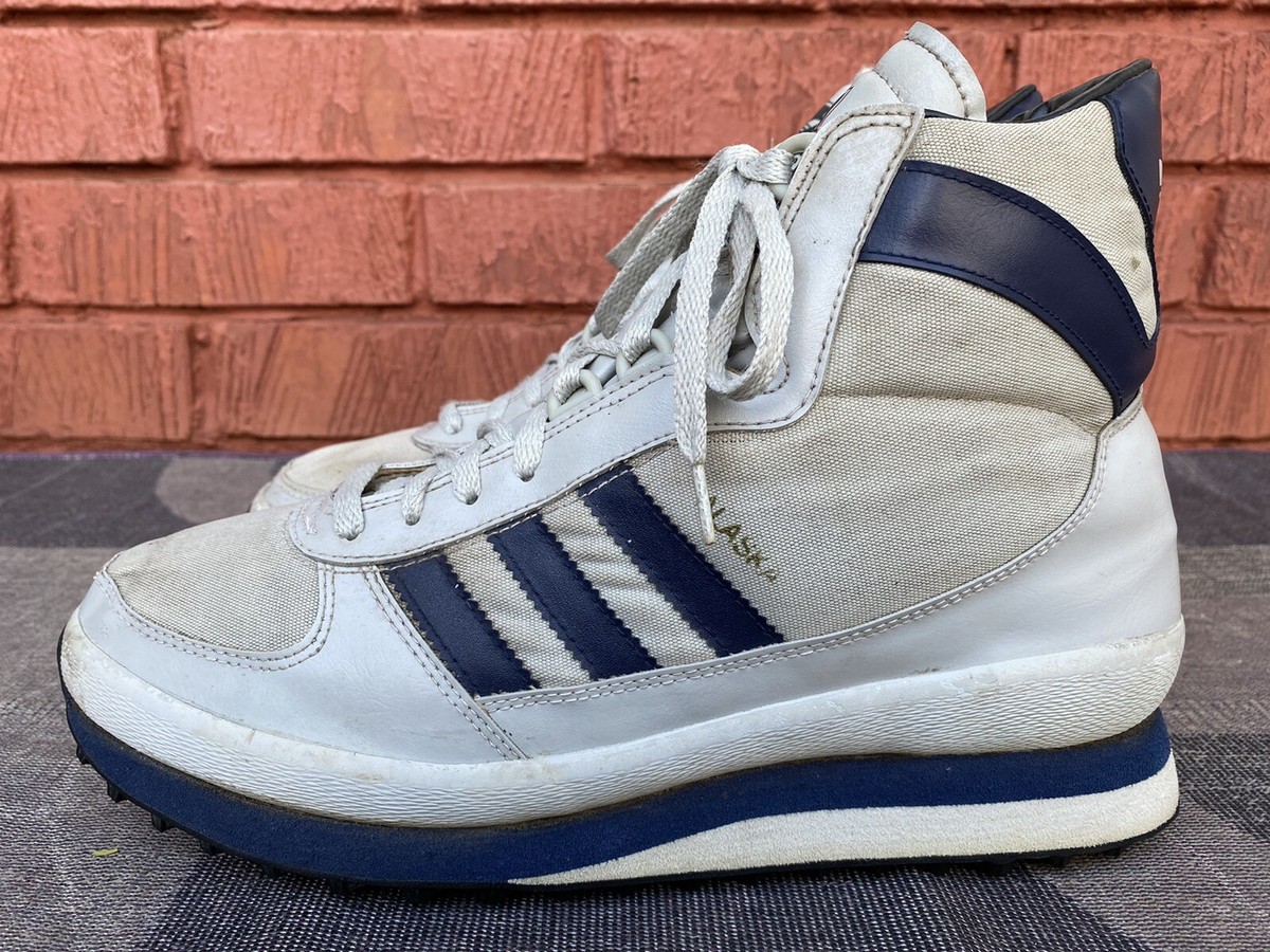 Vintage Adidas Alaska sneakers trekking hiking boot snow Boots