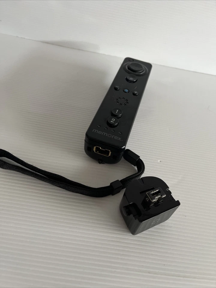 Memorex Game Controller Remote Motion Plus For Nintendo Wii With Nunchuck Black - Image 3 of 4