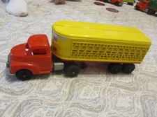 VINTAGE HUBLEY KIDDIE CATTLE TRUCK