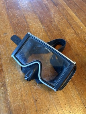 Vintage Tempered Glass Wrap Around Dive Mask