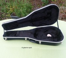 SKB Koffer Case ABS für 4/4 Konzert-Gitarren schwarz Plüsch Innenfach hochwertig