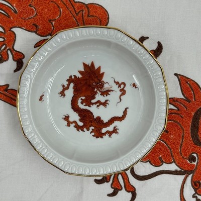 PGH Porzellan kleiner Teller Drache Ming Handgemalt mit feinem Goldrand Dm. 13cm