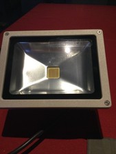 Baustrahler LED—Displaystrahler 39190  22W Aluminium neu mit Stecker