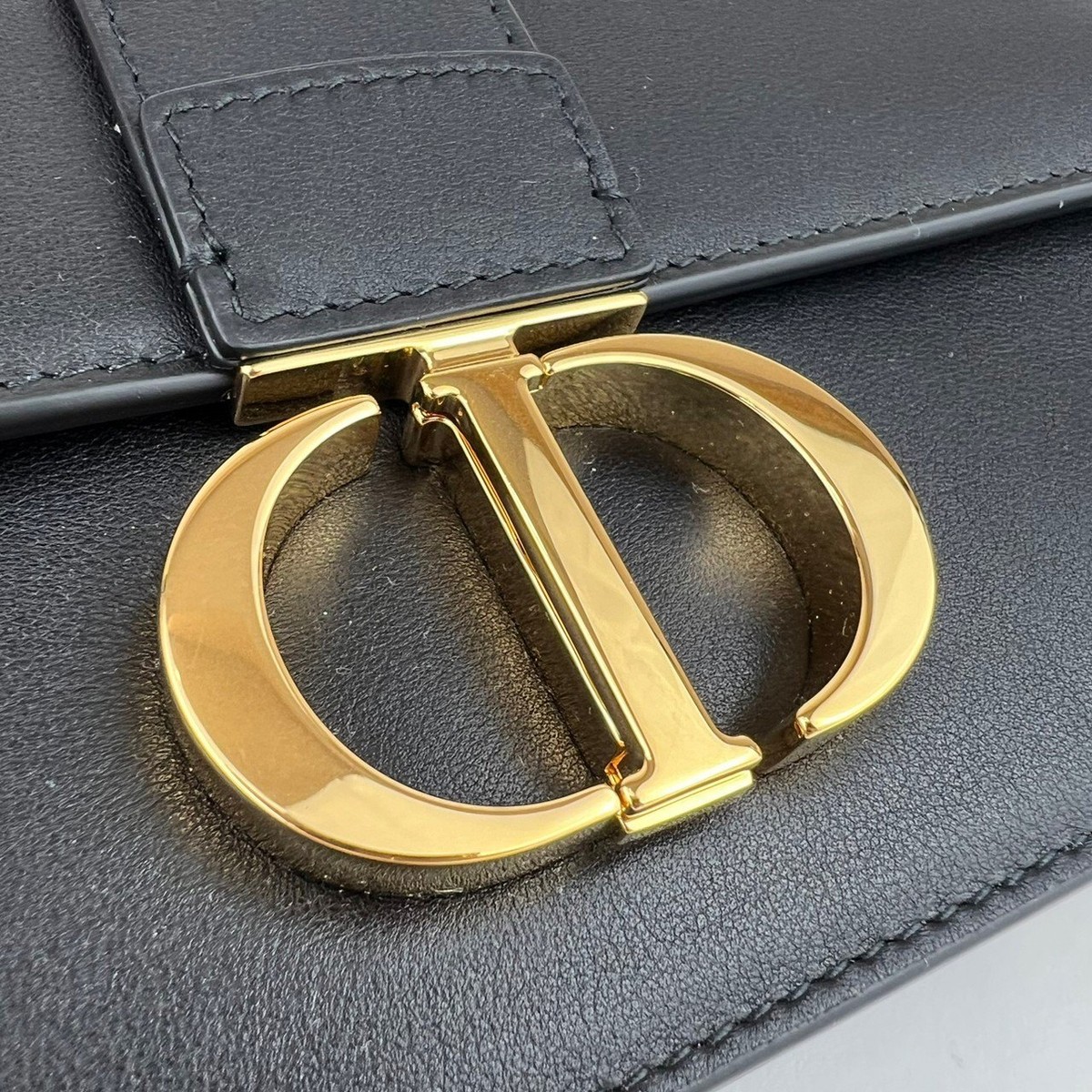 Christian Dior 30 Montaigne East-West Bag East | eBay Christian Dior 30 Montaigne East-West Bag East | eBay