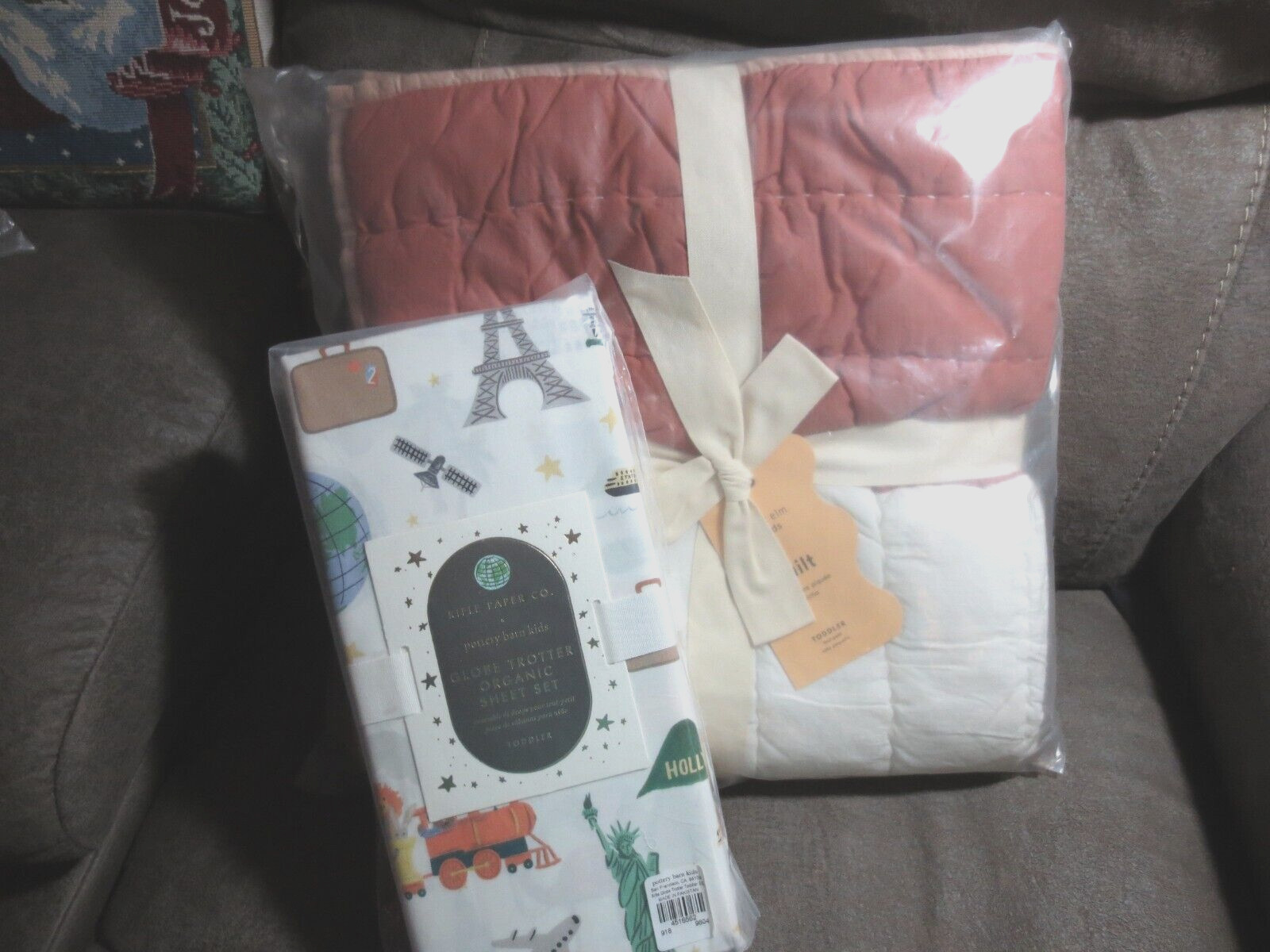 west elm/pottery barn toddler PIECED ANGLES  quilt +GLOBE TROTTER sheet set  nip