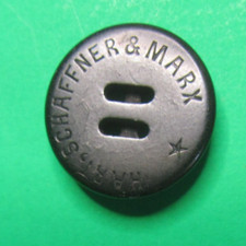 VINTAGE 11/16" VERBAL HART SCHAFFNER MARX  VI? 4-HOLE MEN'S CLOTHING BUTTON-S548