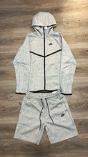 Nike Men's M Gray Hooded Full-Zip Hoodie Shorts 2-Piece Set Pockets