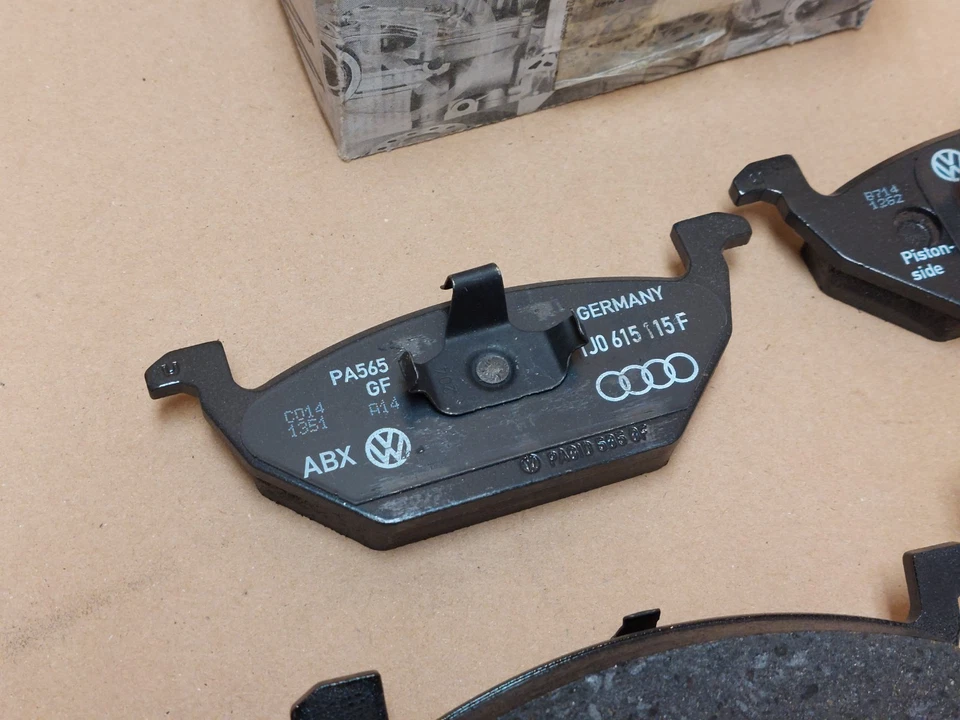 Juego Pastillas Freno Delanteras Seat Toledo 1M 1999-2004 4B0698151J Original Audi Skoda VW Foto 3 de 4